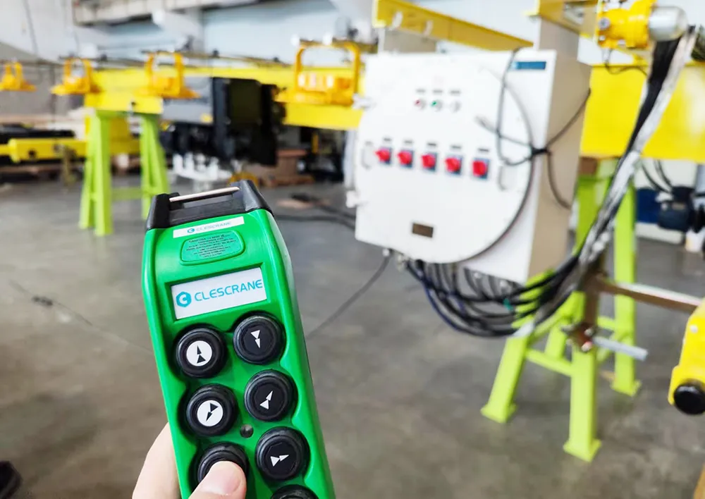 Use Remote Controls For Precise Movement, Safe Distance Operation During Overhead Load Handling